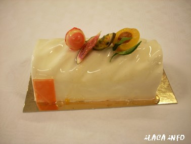 Buche de Noël (Pain d'épices) Buche de Noël (Pain d'épices)